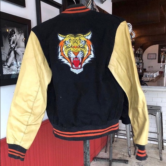 Vintage women’s letterman jacket - Picture 2 of 2